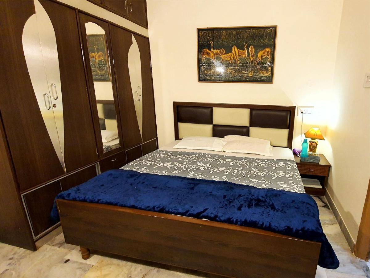 Aditya Premium Homestay- Furnished Air Conditioned- 2Bhk Jabalpur Luaran gambar