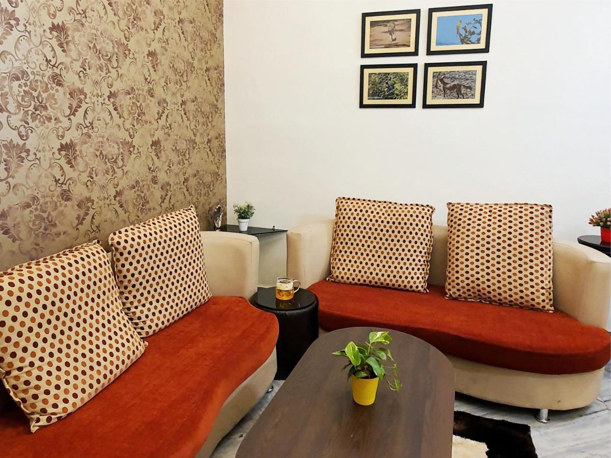 Aditya Premium Homestay- Furnished Air Conditioned- 2Bhk Jabalpur Luaran gambar