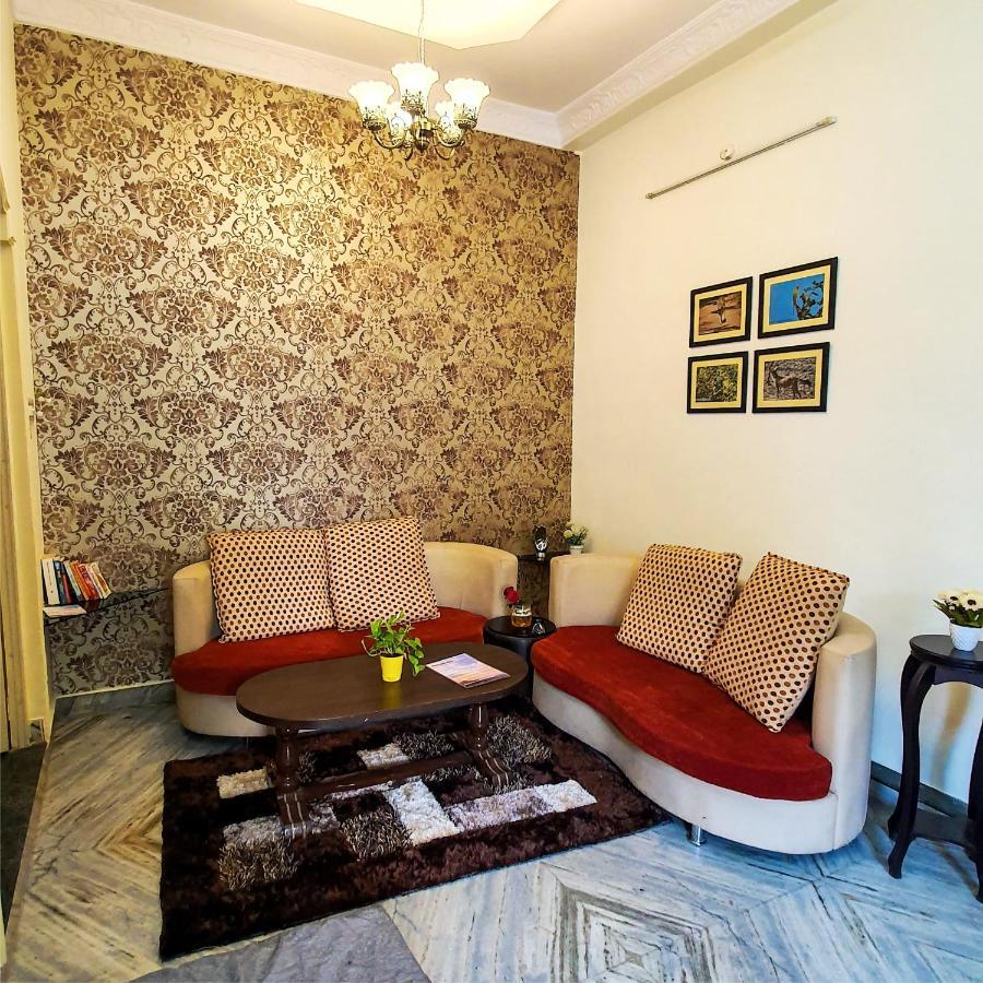 Aditya Premium Homestay- Furnished Air Conditioned- 2Bhk Jabalpur Luaran gambar